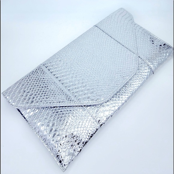 XLG Slim~Glamours Shiny Silver Reptile Textured Envelope Fashion Handbag Purse - Picture 7 of 16